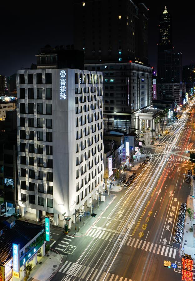 Starhaus Hotel Kaohsiung Exteriör bild